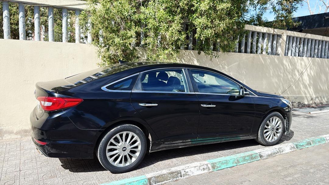 Hyundai Sonata 2016 diesel noire boîte automatique neuf