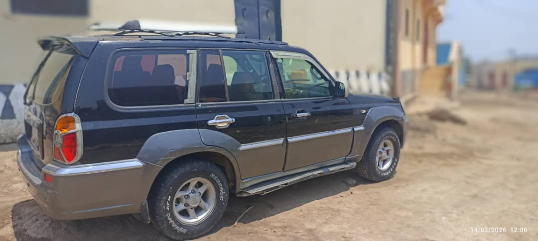 Hyundai Terracan 4x4 diesel manuelle en bon état