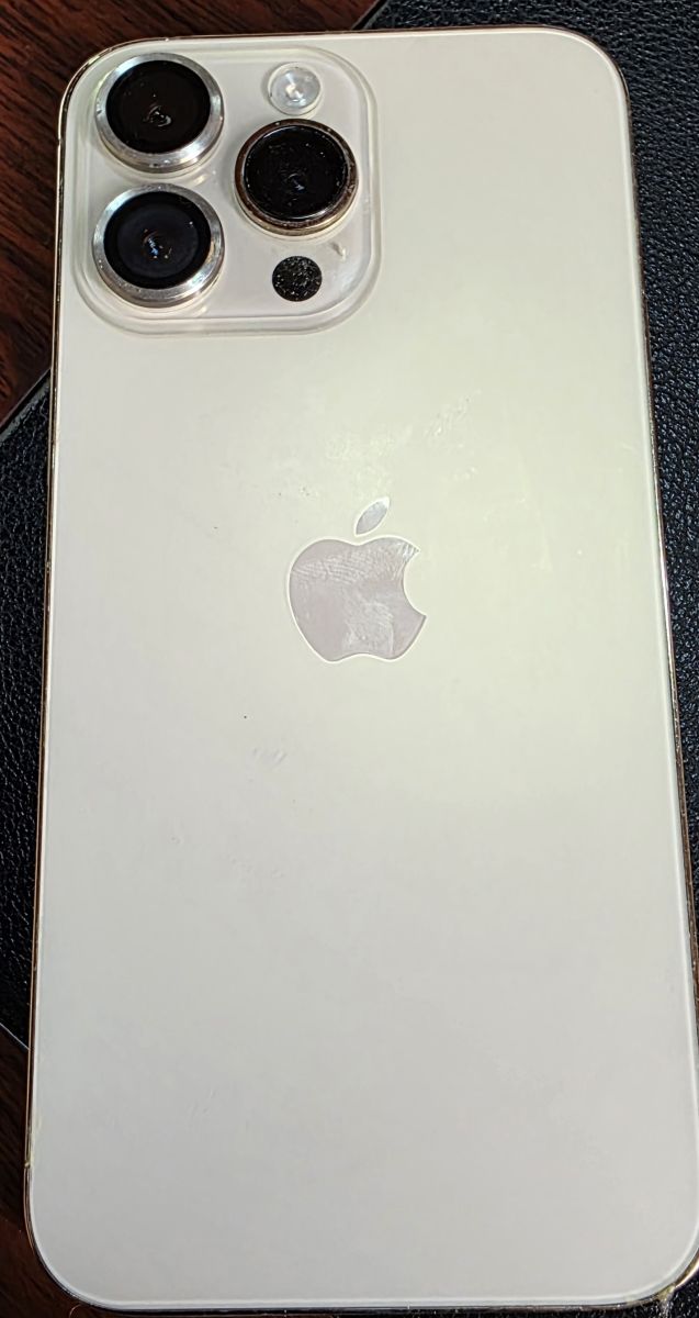 iPhone 16 Pro Max 256 Go batterie 100%