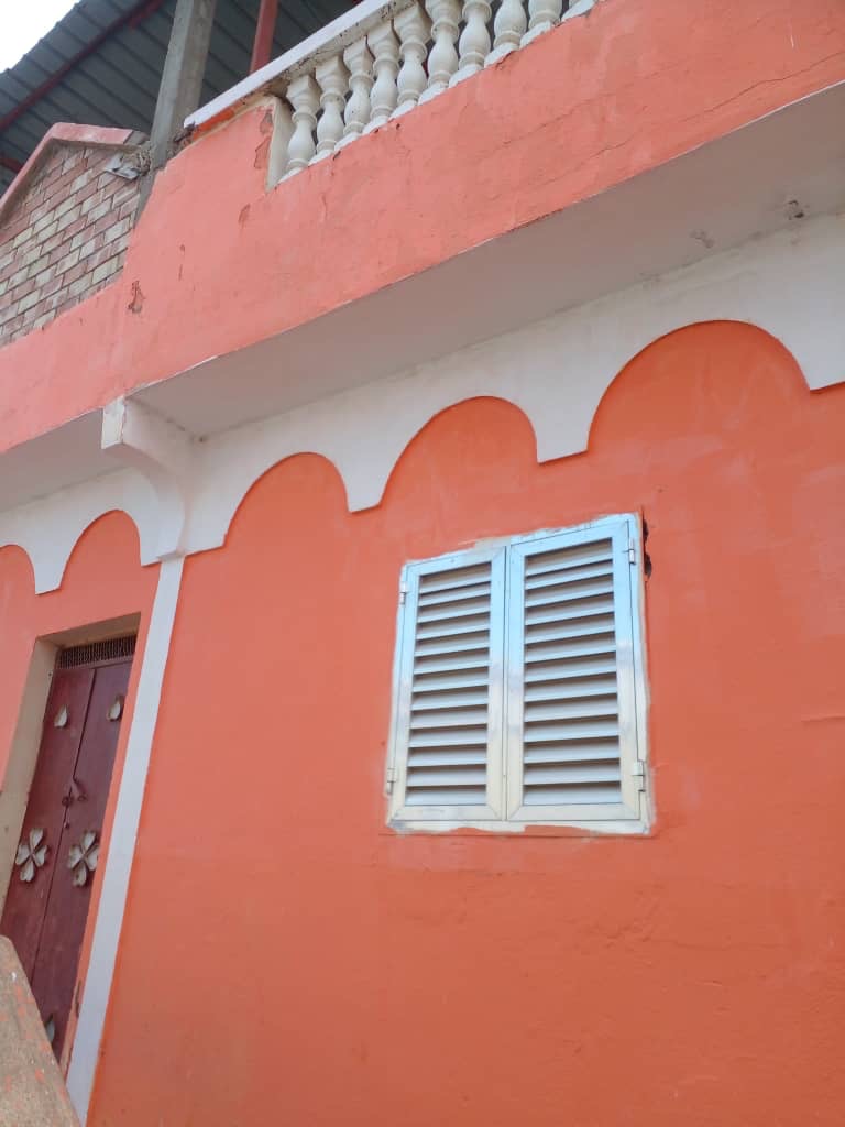 Maison 3 chambres avec grande terrasse en marbre à Balbala