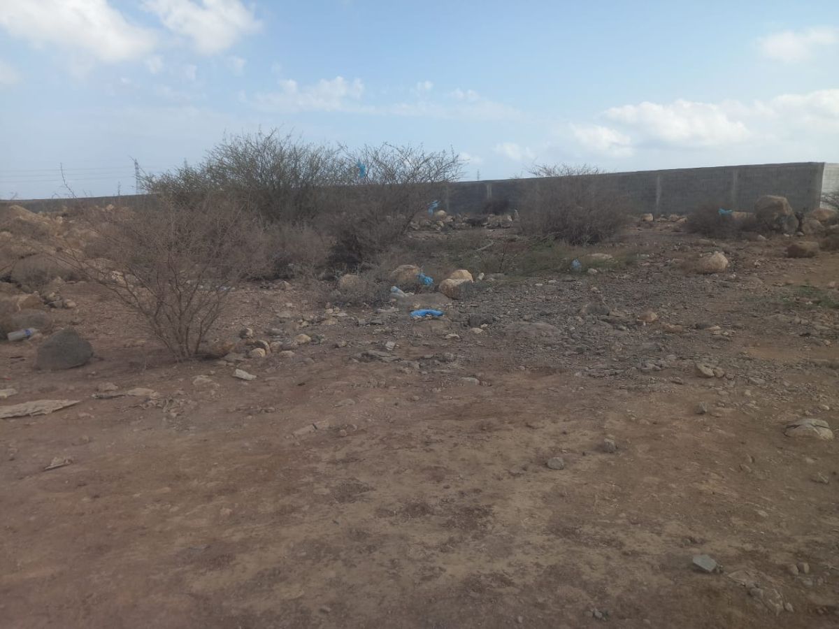 Terrain de 2 178 m² proche East Africa, PK12 Arta