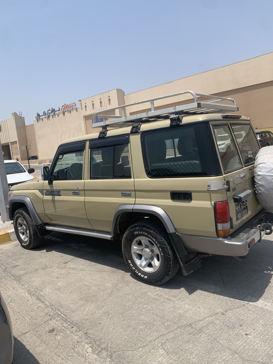 Toyota Land Cruiser Hardtop 2023/2024 à louer – Excellent état