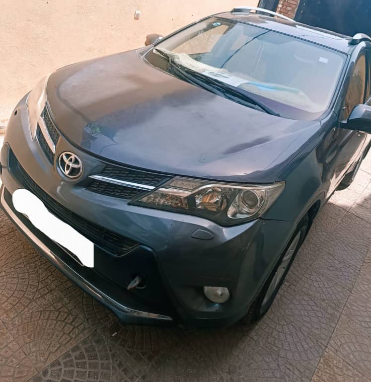 Toyota RAV4 2016, diesel, boîte automatique