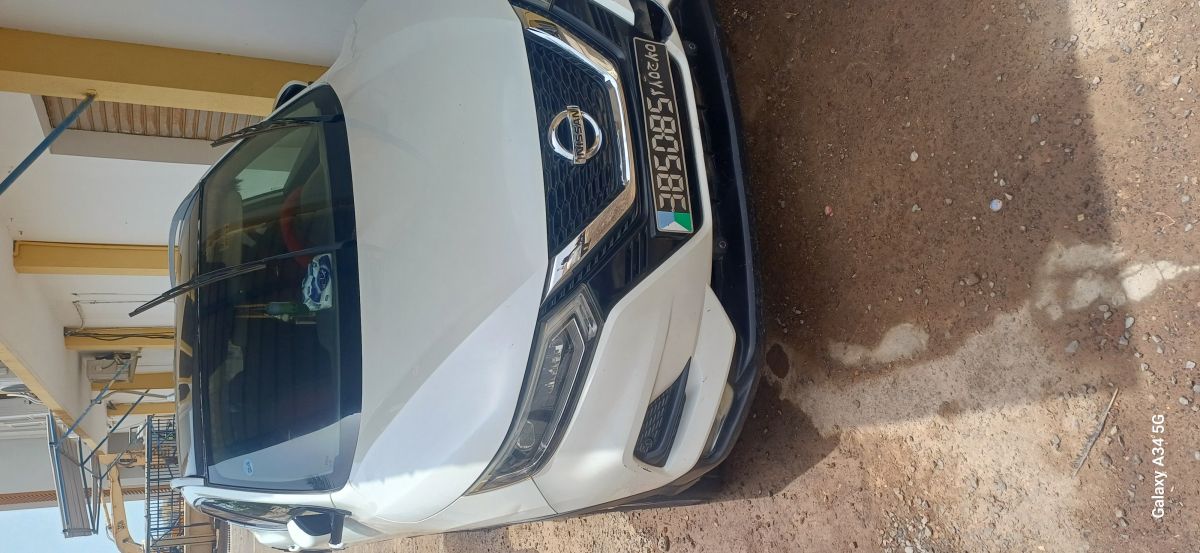 Nissan Qashqai en bon état avec climatisation