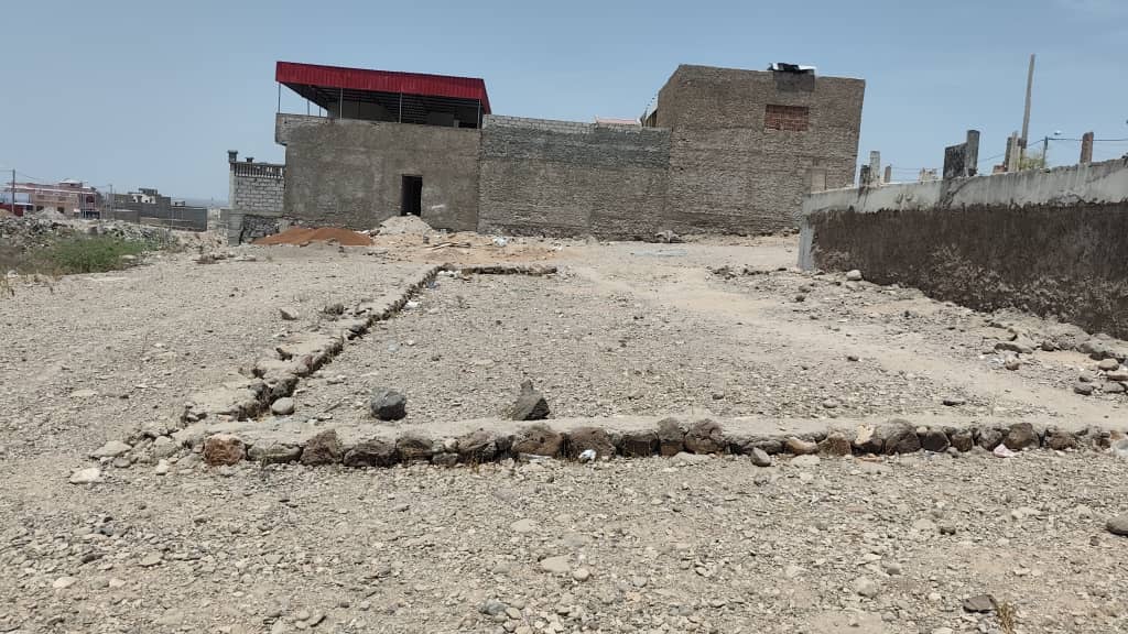 Terrains avec titre foncier et maisons à Balbala Barwaqo2