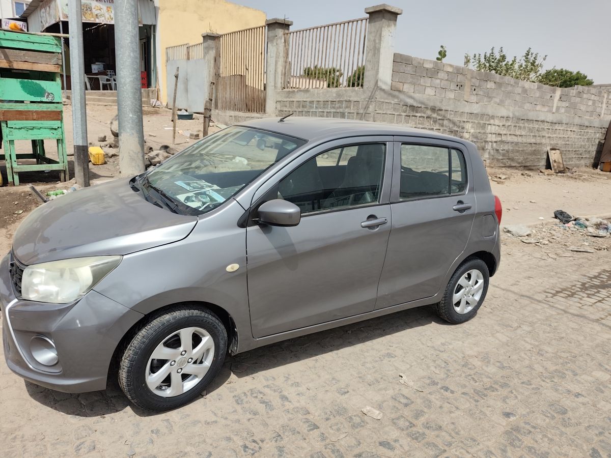 Suzuki Celerio, essence, boîte manuelle, excellent état