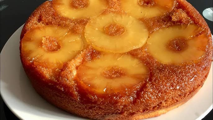 Gâteau fait maison frais et naturel pour occasions spéciales
