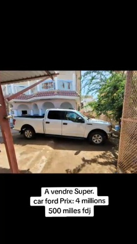 Voiture Ford F150 2020 automatique en très bon état