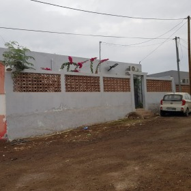 Maison 200 m² avec extension prête à habiter à Hodane 2