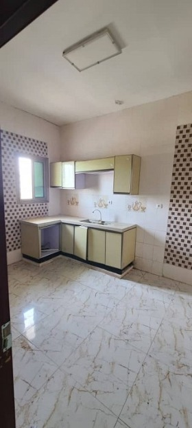 Appartement F4 non-meublé avec climatisation à Héron