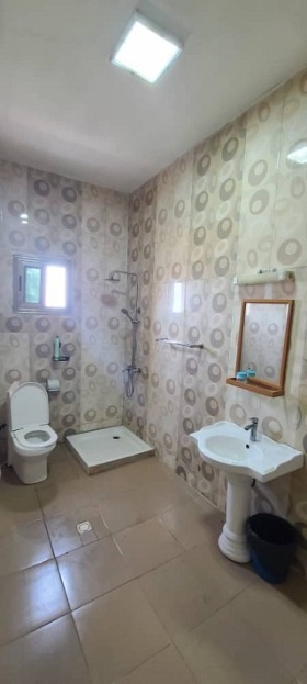 Appartement F4 non-meublé avec climatisation à Héron