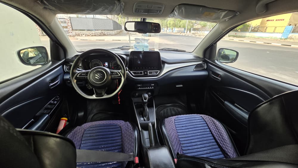 Suzuki Baleno 2023, essence, boîte automatique