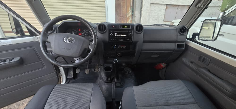 Toyota Hardtop 2021, diesel, boîte manuelle, état parfait