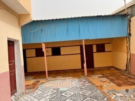 Maison F6 avec titre foncier à T3 près du lycée de Balbala
