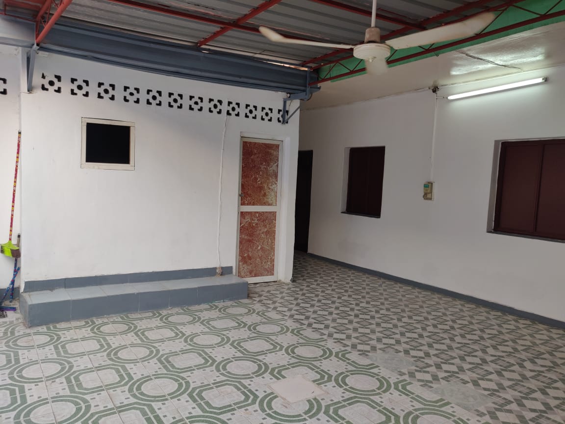 Maison F4 à louer Cité Progrès proche école Lumière