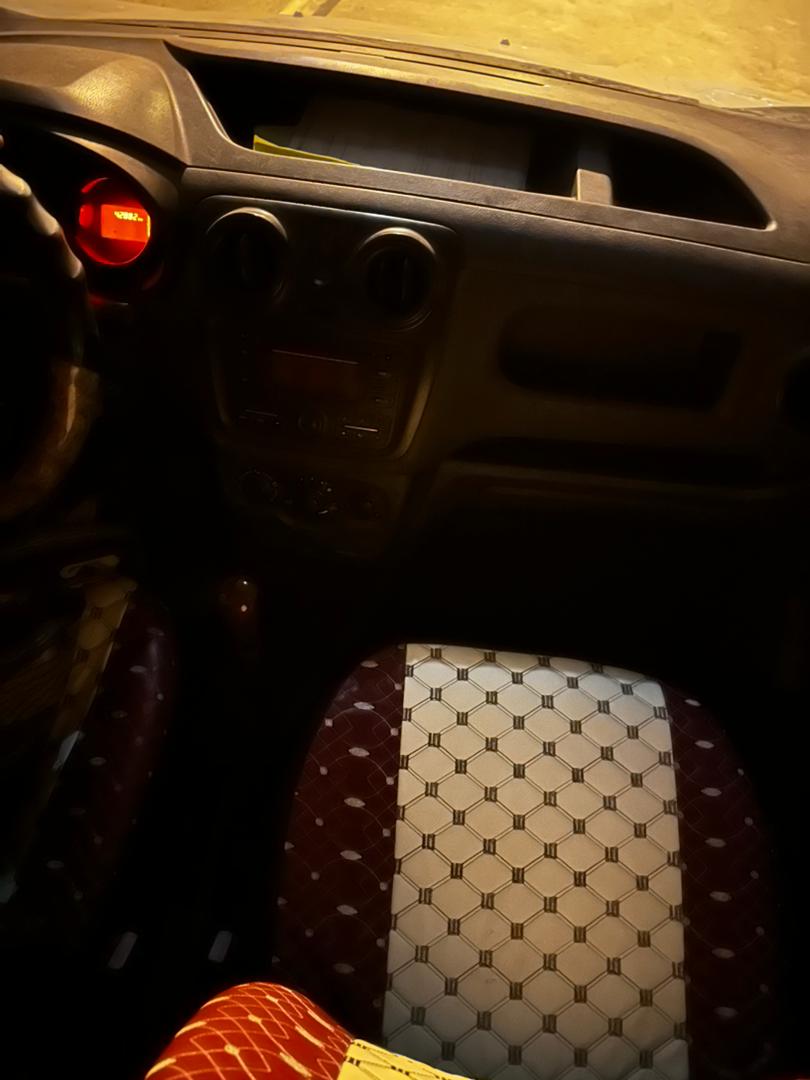 Renault Dokker utilitaire diesel, boîte manuelle, bon état