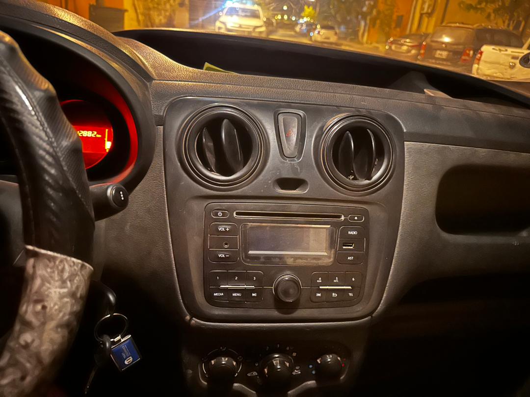 Renault Dokker utilitaire diesel, boîte manuelle, bon état