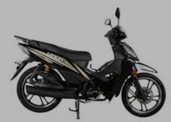 Moto Loncin 110 noire, 2 ans, moteur neuf, documents complets