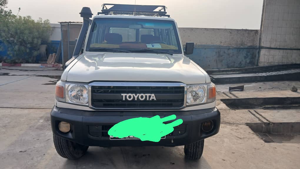 Hard Top 2020 fiable avec moteur en très bon état
