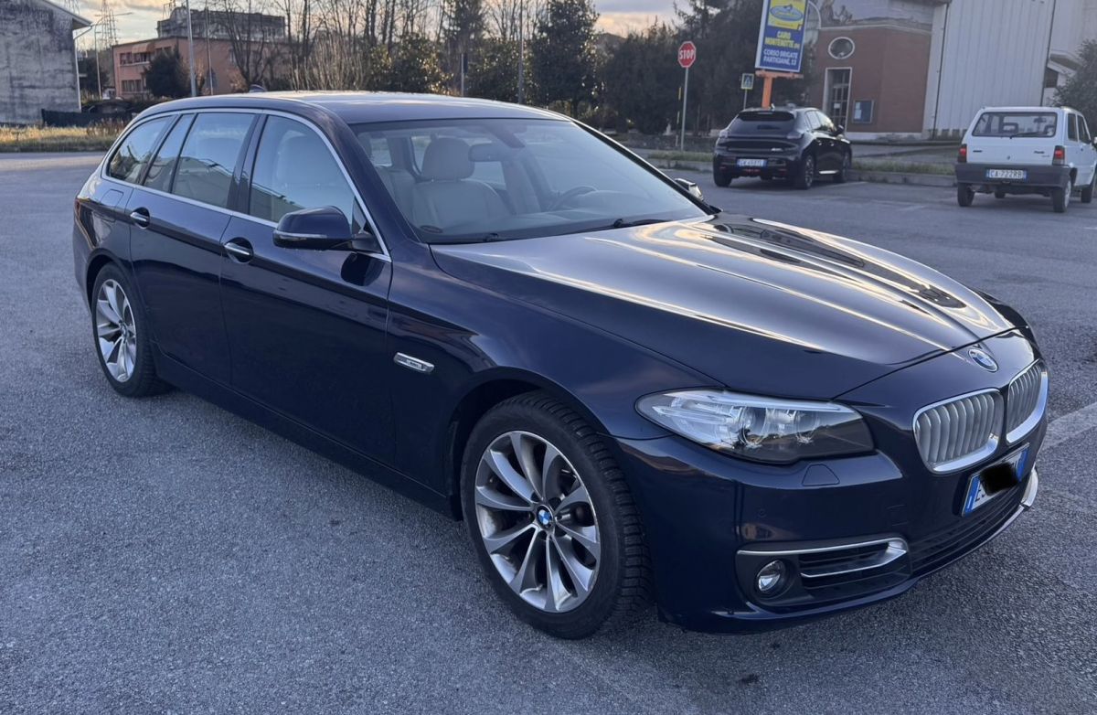 BMW 520d Xdrive Touring Modern, diesel, boîte automatique