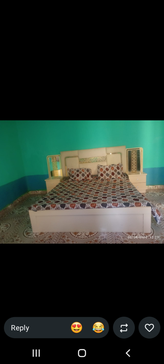 Chambre à coucher complète en bon état, utilisée 2 ans