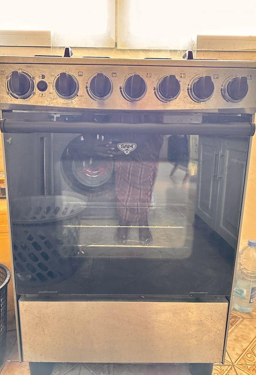 Cuisinière 4 feux d\'occasion en bon état
