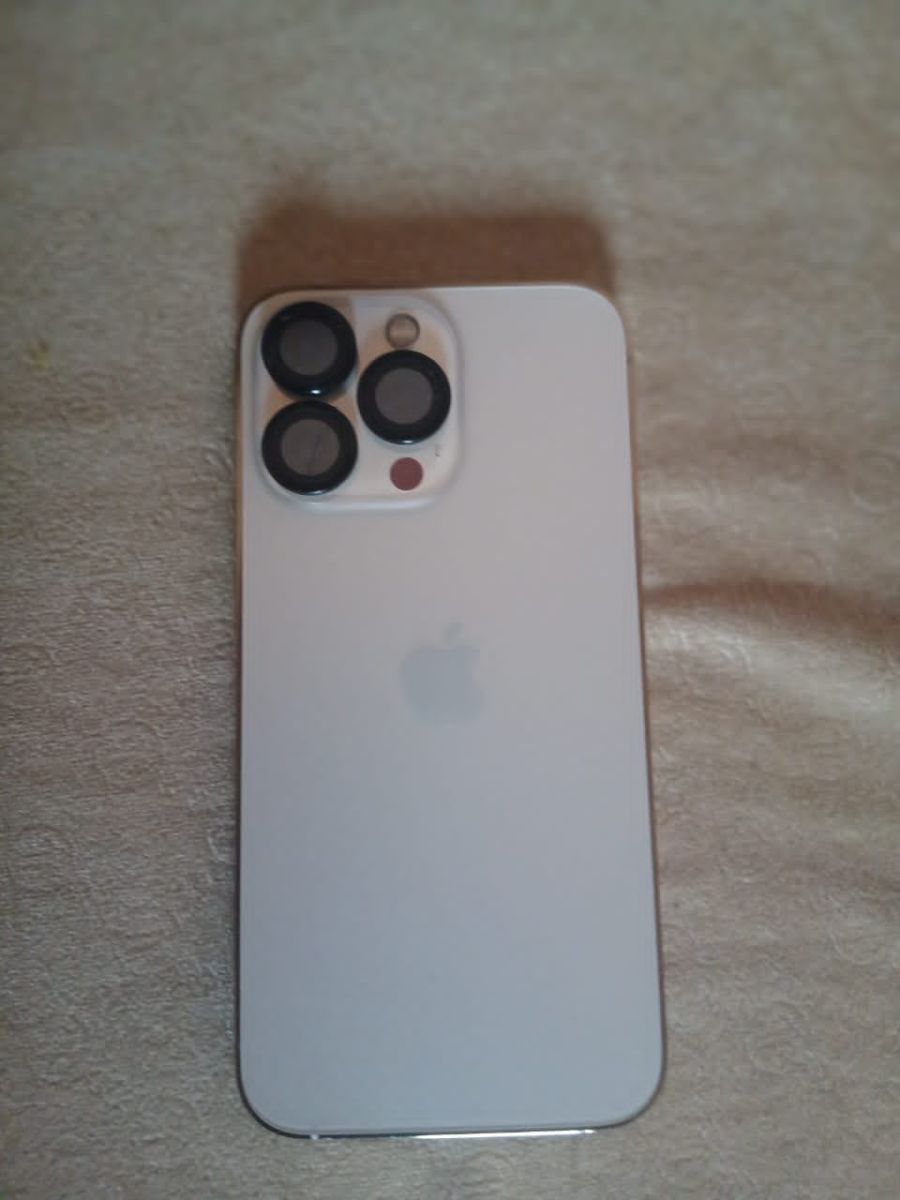 iPhone 13 Pro 128 Go blanc en bon état