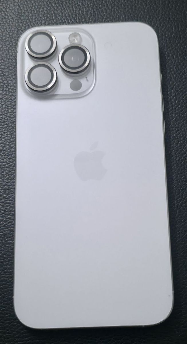 iPhone 16 Pro Max 256 Go batterie 100 %