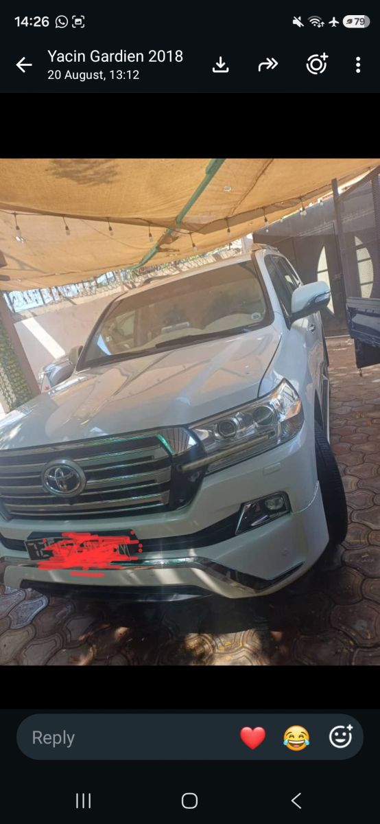 Toyota Landcruiser V8 2019, toutes options, toit ouvrant
