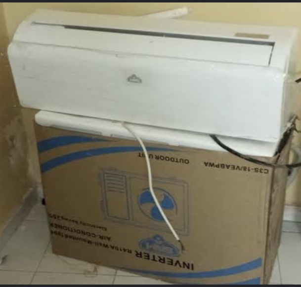 Climatiseur SAM Inverter 2,5 CV en très bon état