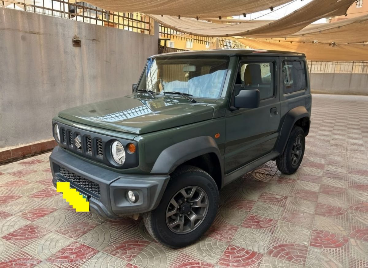 Suzuki Jimny 2021, bon état, entretien officiel