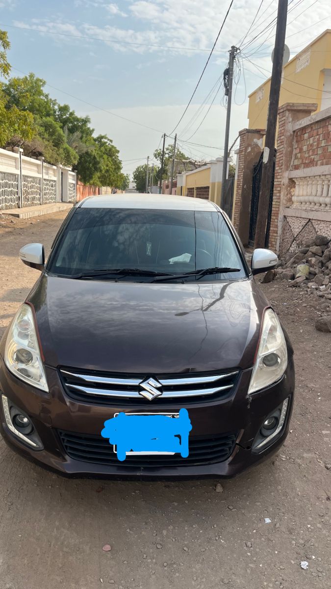Suzuki Swift 2019 essence boîte automatique climatisation fonctionnelle