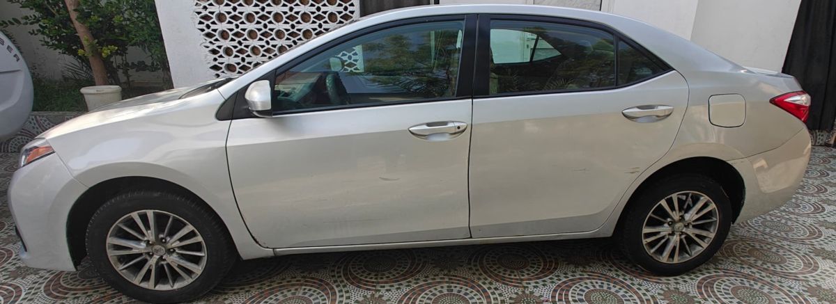 Toyota Corolla 2016 essence automatique climatisation fonctionnelle