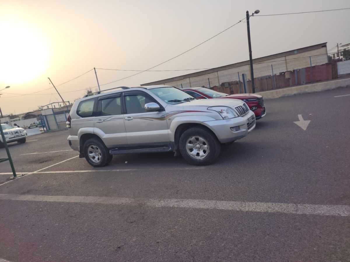 Toyota Land Cruiser Prado diesel en bon état