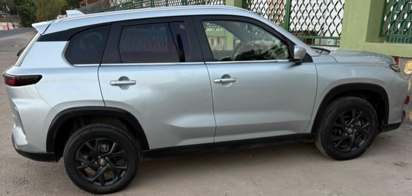 Toyota Urban Cruiser 2023 essence, SUV automatique