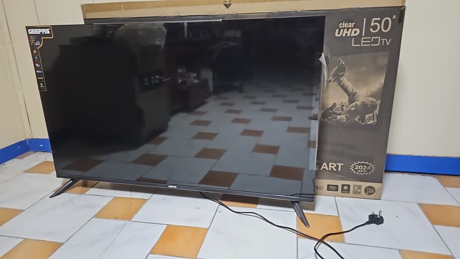 TV 50 pouces 4K UHD Smart LED