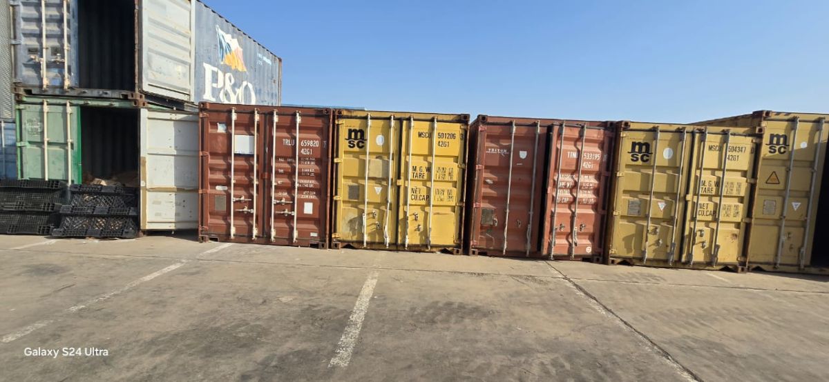 Conteneurs maritimes 20’ et 40’ disponibles à PK20 Djibouti