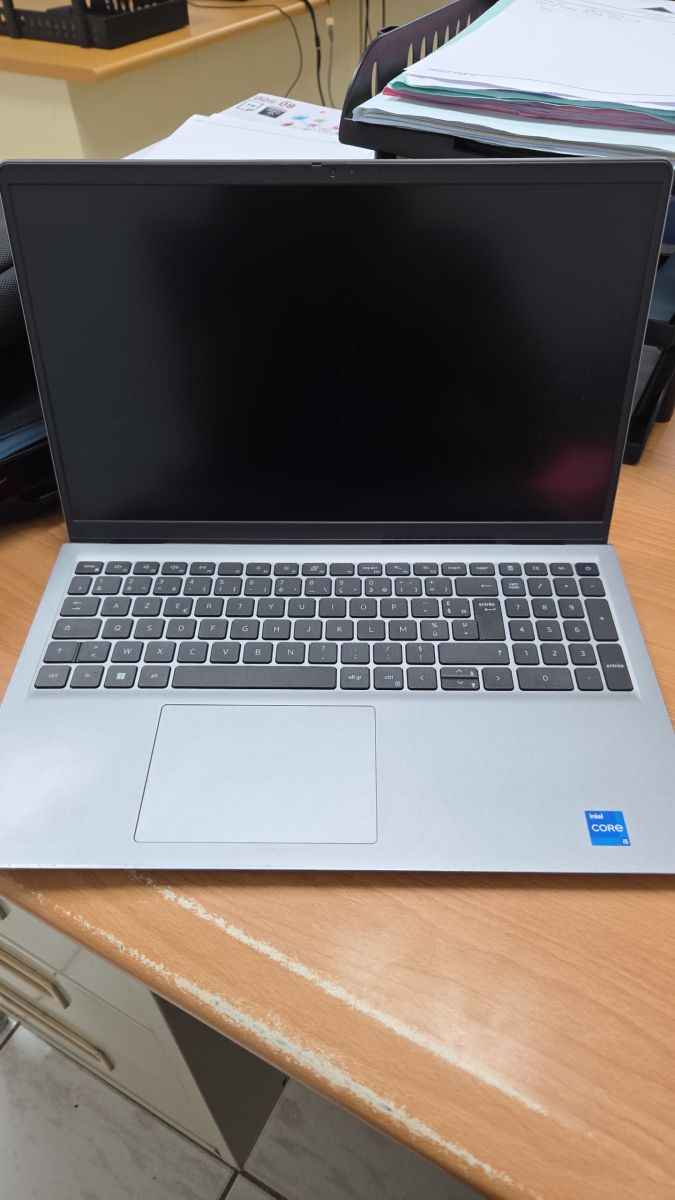 Dell Vostro 3550 15,6 Core i5 2e génération professionnel