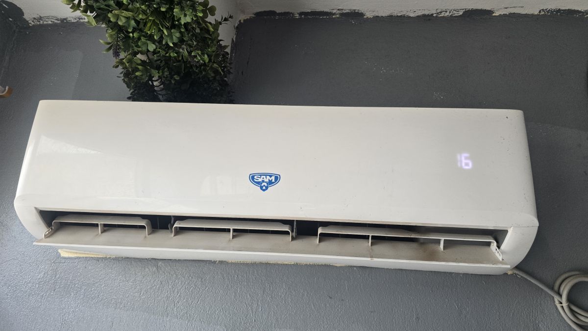 2 climatiseurs SAM 2,5 CV en parfait état