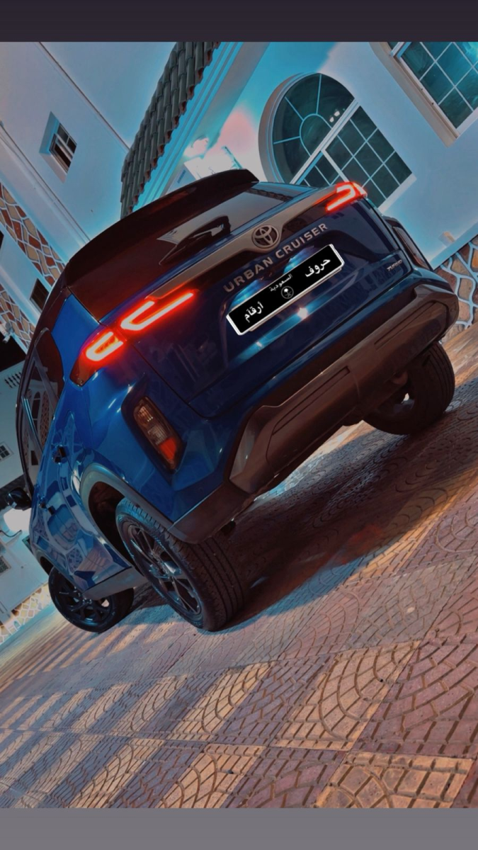 Toyota Urban Cruiser 2023 et Hyundai Creta 2021 à vendre