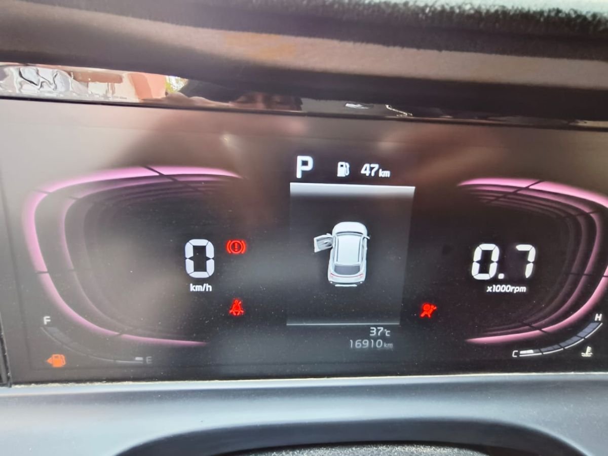 Kia Saltos SUV 2024 gasoil économique excellent état