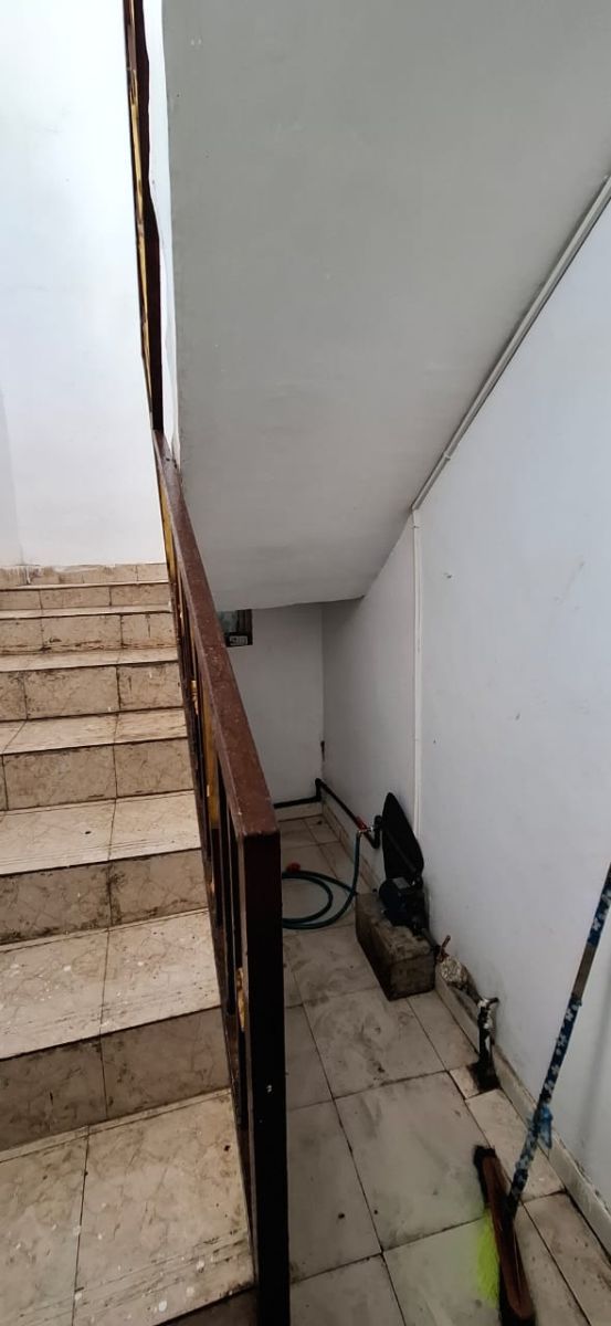 Maison F6 duplex neuf, construite récemment à Barwaqo