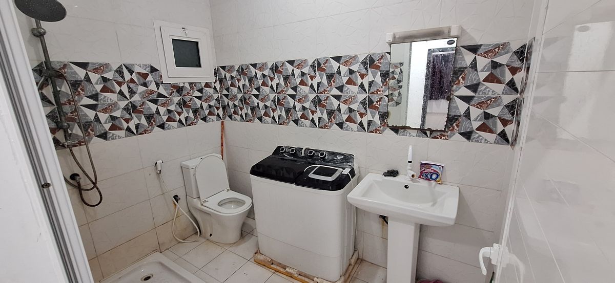 Appartement meublé 3 chambres avec internet à Saline Ouest