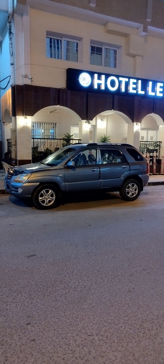 Kia Sportage 2005, gasoil, automatique, bien entretenue