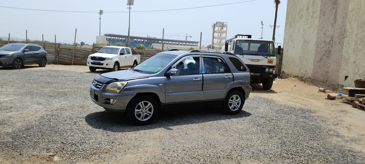 Kia Sportage 2005, gasoil, automatique, bien entretenue