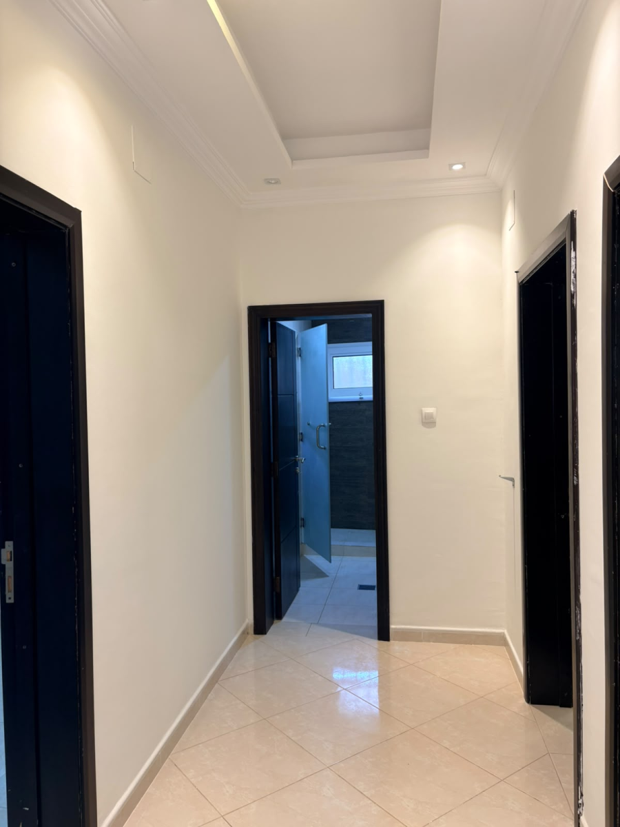 3 appartements modernes 200 m² avec climatisation à Haramous