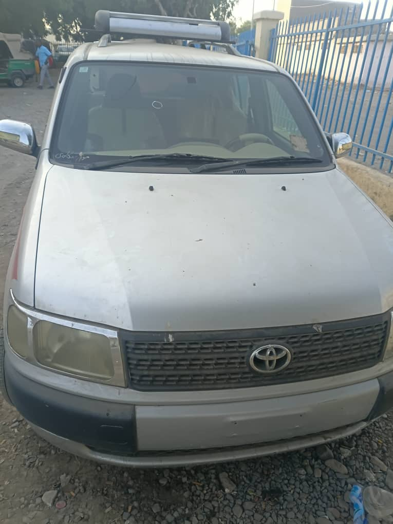 Toyota Probox, gazoil, boîte manuelle, 2e main