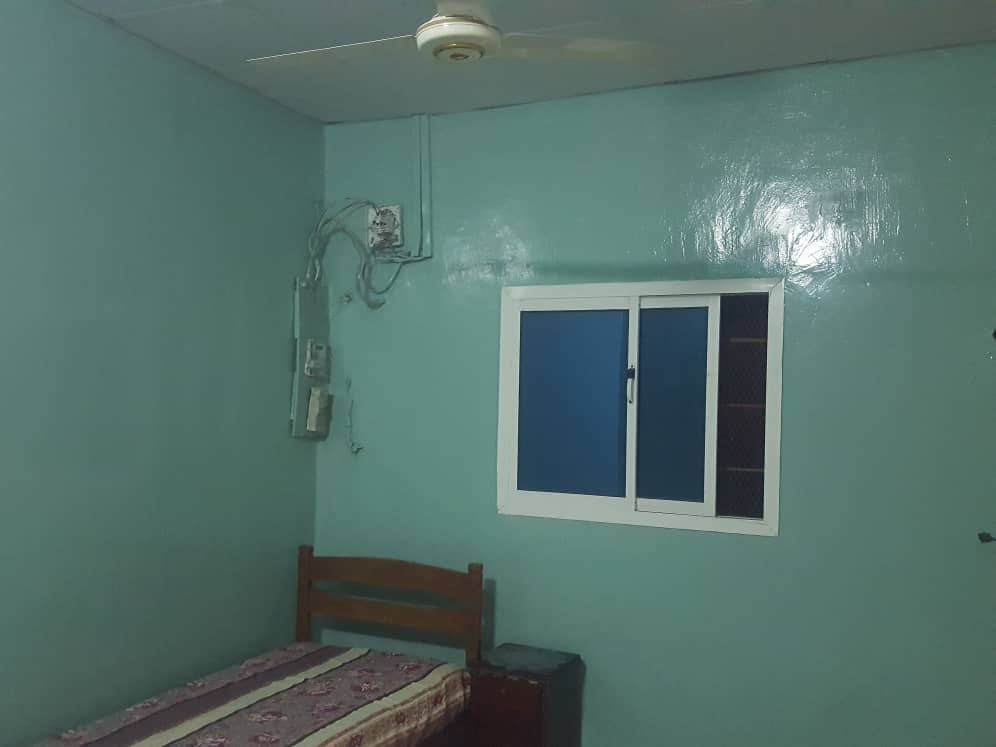 Maison F3 2 chambres proche avenue 26 Quartier 4