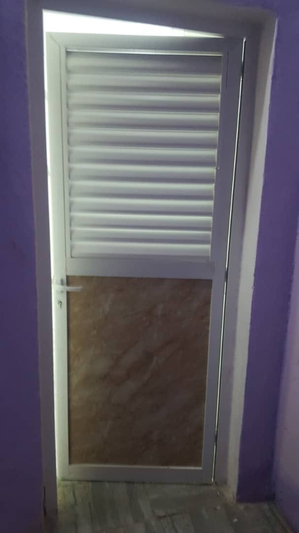 Maison F3 2 chambres proche avenue 26 Quartier 4