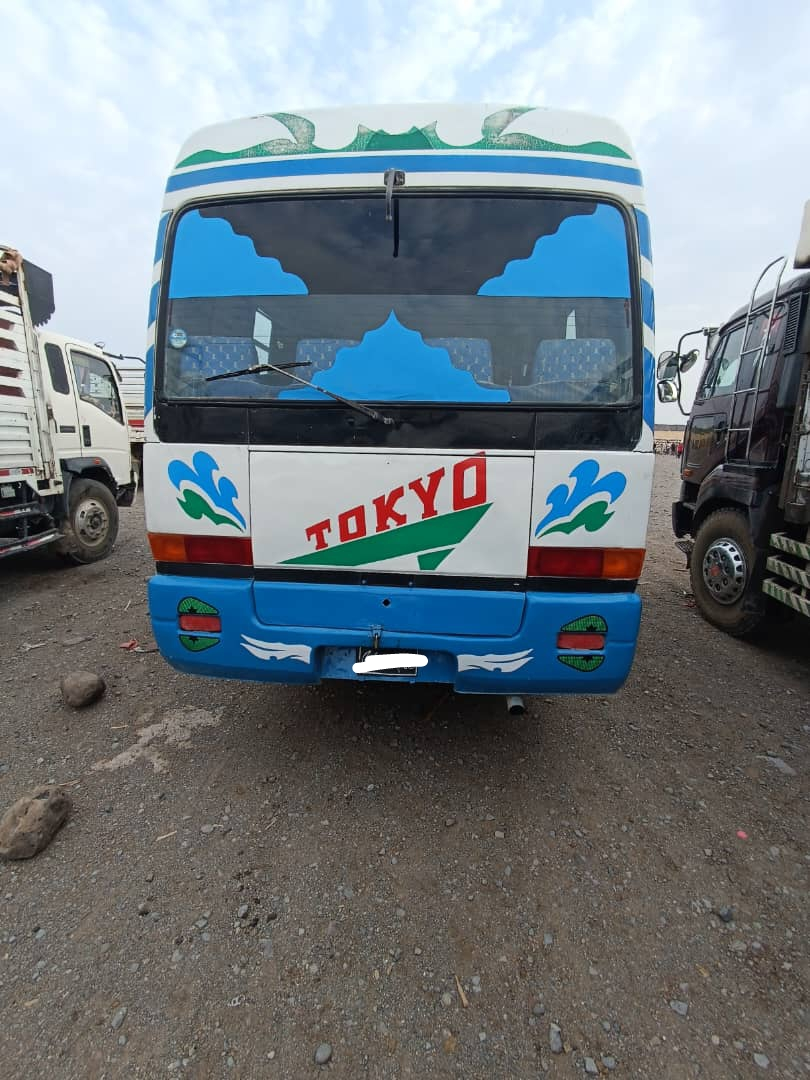 Bus Rosa 30 places en bon état à vendre
